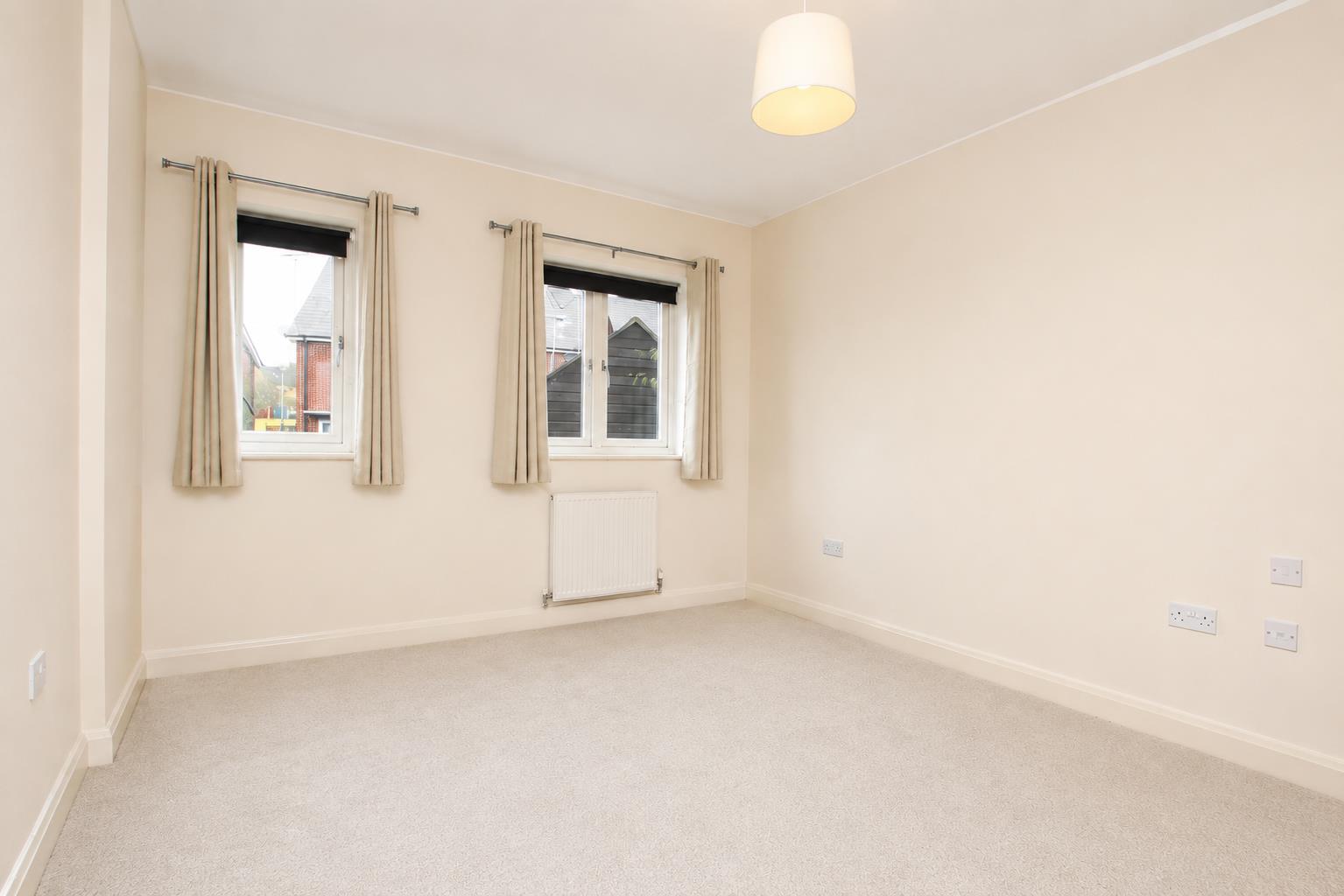 Lowery Crescent, Oxley Park, Milton Keynes